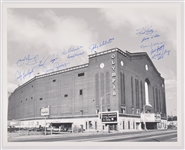 Detroit Olympia Photo Signed by 12 Former Detroit Red Wings Players with LOA (16" x 20")
