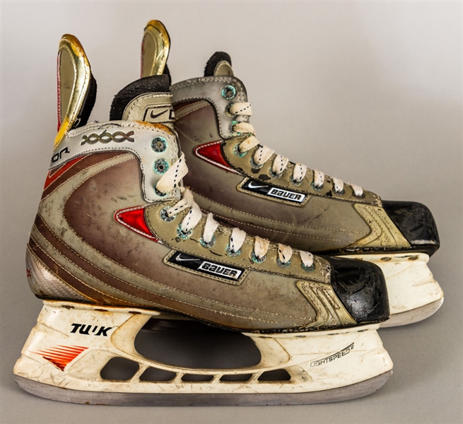 David Krejci’s Mid-to-Late-2000s Boston Bruins Signed Bauer Vapor Game-Used Rookie Era Skates 