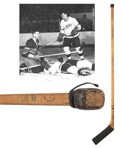 Gordie Howes 1949-50 Detroit Red Wings Stanley Cup Champions Team-Signed Northland Pro Game-Used Stick 