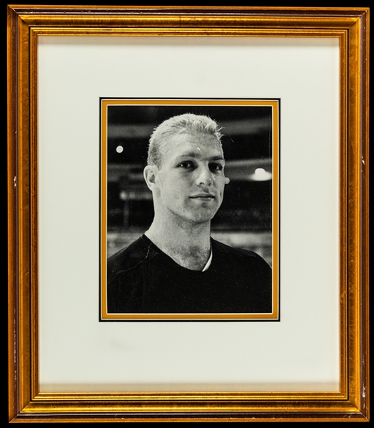 Bobby Hull Early-1960s Chicago Black Hawks Framed Photo (17" x 19")
