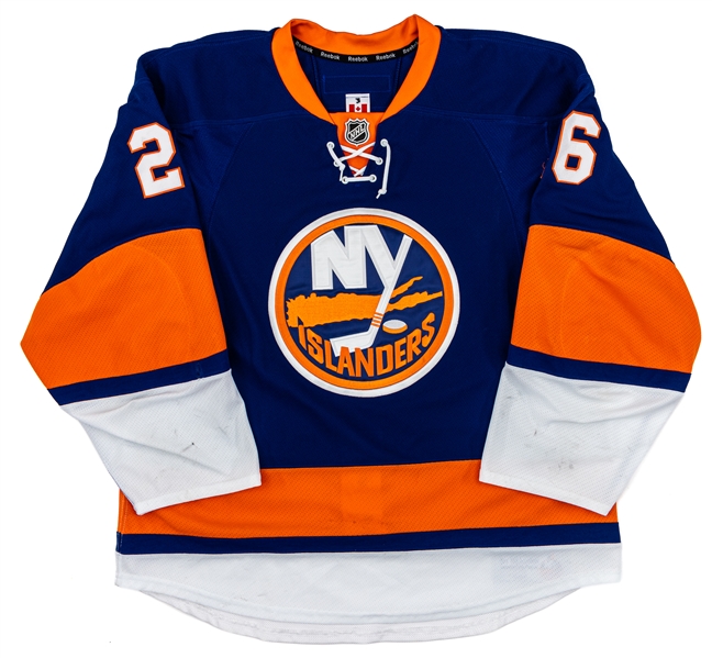 Thomas Vanek’s 2013-14 New York Islanders Game-Worn Jersey with Team LOA – Photo-Matched! 