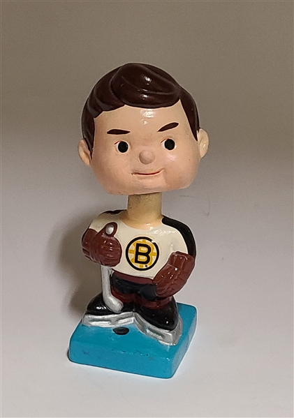 1972-74 Boston Bruins Blue Base Nodder / Bobbing Head Doll 