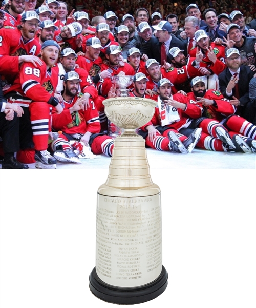 Chicago Blackhawks 2014-15 Stanley Cup Championship Trophy (13")