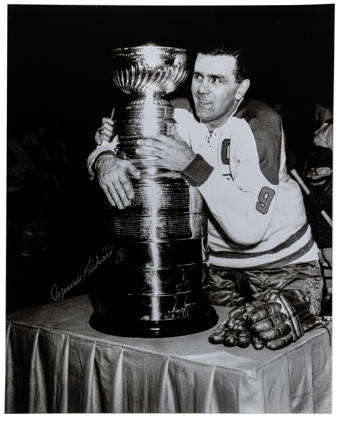 Deceased HOFer Maurice Richard Montreal Canadiens Signed Stanley Cup Photo with LOA  (16" x 20")