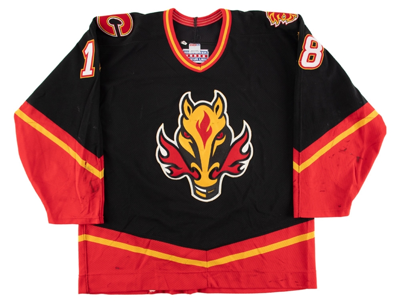 Steve Dubinskys 1998-99 Calgary Flames Game-Worn Third Jersey with Team LOA - Photo-Matched! 