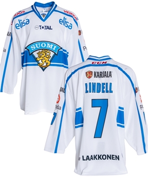Esa Lindells 2014-15 Team Finland World Championship Pre-Tournament Game-Worn Jersey with Finnish Ice Hockey Association COA