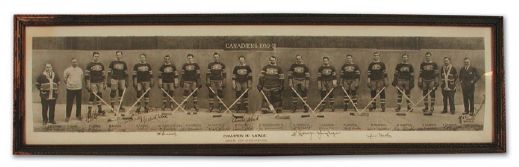1930-31 Montreal Canadiens Panoramic Photo Autographed by Morenz, Joliat & 5 Others