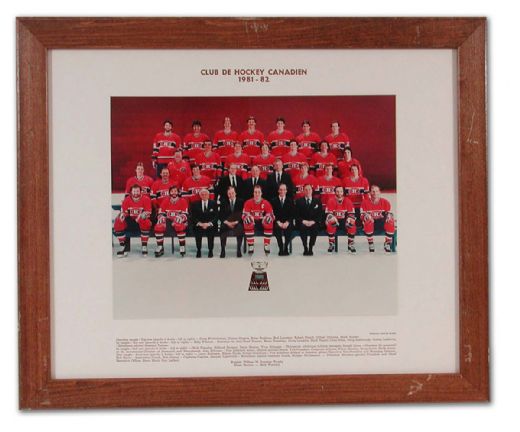 1981-82 Montreal Canadiens Framed Official Team Photo (18 1/2" x 22 1/2")