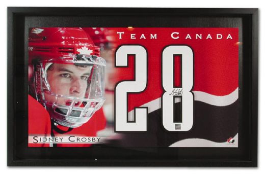 Sidney Crosby Team Canada Signed Cloth Number Framed Display