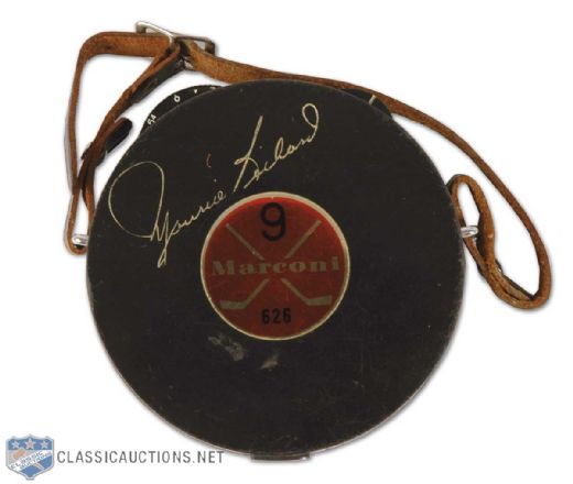1960s Maurice Richard Transistor Radio