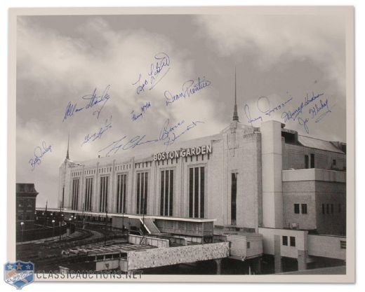 Boston Garden Photo Autographedby 11 Former Bruins