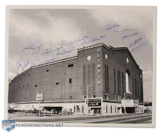 Detroit Olympia Photo Autographedby 12 Former Red Wings