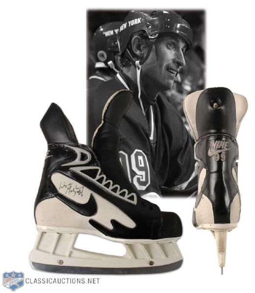 1990s Wayne Gretzky Prototype Nike Worn Skate