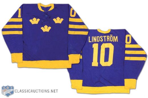 Willy Lindstroms 1976 Team Sweden Canada Cup Game Worn Jersey