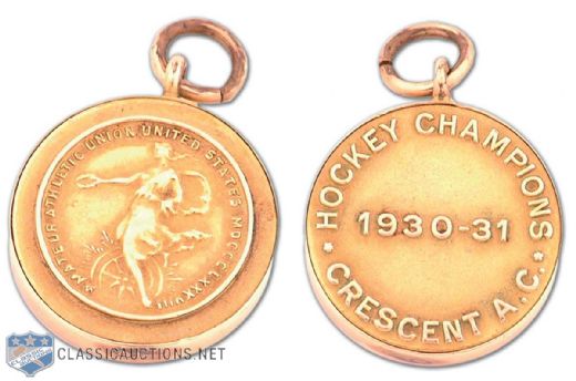 Russ Blincos 1930-31 Brooklyn Crescents USAHA Championship Medal