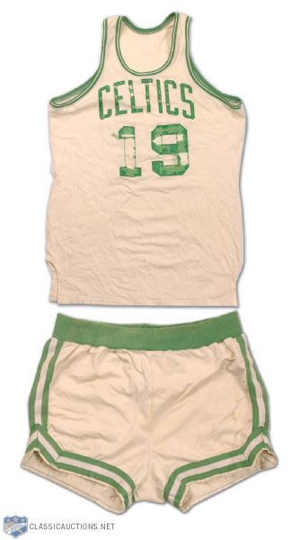 Circa-1970 Boston Celtics Don Chaney Game Worn Jersey & Shorts
