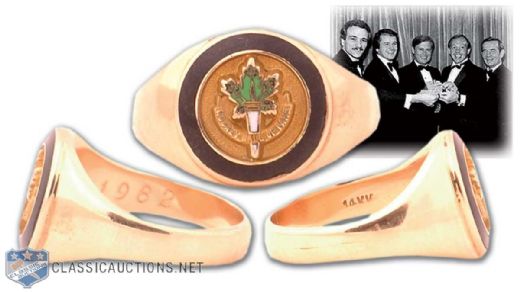 Norm Ullmans Hockey Hall of Fame Induction Ring