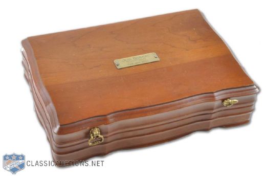 Jean Béliveaus 500th Goal Jewellery Box and 1982-83 Canadiens Team Photo