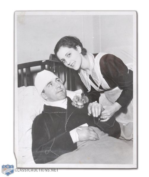 1934 Howie Morenz Montreal Canadiens Hospital Photo
