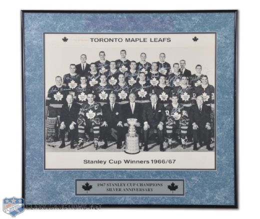 1967 Toronto Maple Leafs Stanley Cup Champions Framed Photograph Autographed by 19
