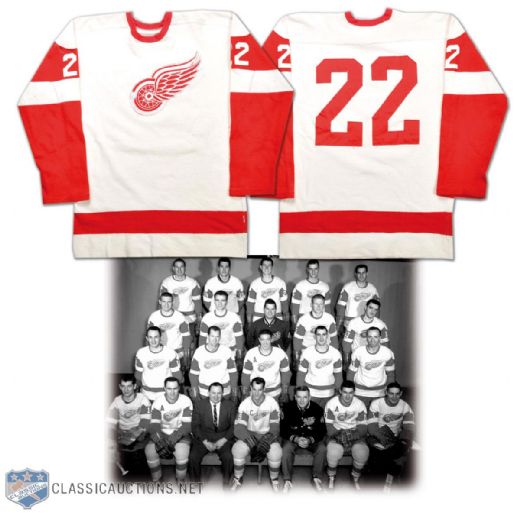 Circa 1959 Detroit Red Wings #22 Game-Worn Wool Sweater