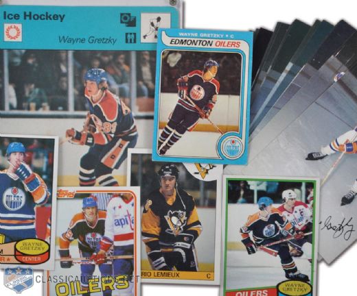 Huge Wayne Gretzky Hockey Card Collection Including 1979-80 Rookie Card