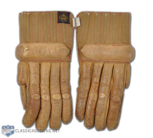 Vintage Pair of CCM Long Fingers Leather Hockey Gloves