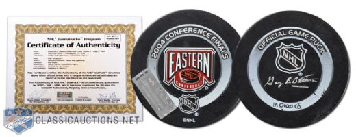 Vincent Lecavalier 2004 Stanley Cup Playoffs Goal Puck With NHL GamePucks Program/MeiGray Group Documentation