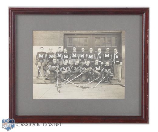1929-30 Montreal Maroons Framed Team Photo (9 3/4" x 11 3/4")
