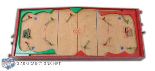 Early Munro Wooden Tabletop Hockey Game