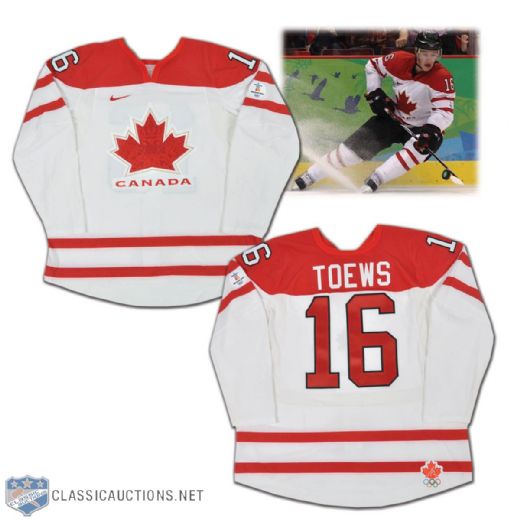 Jonathan Toews 2010 Winter Olympics Team Canada Game-Worn Jersey -Photo-Matched!