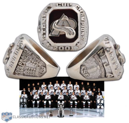 Colorado Avalanche 2000-01 Stanley Cup Championship 10K Gold Ring