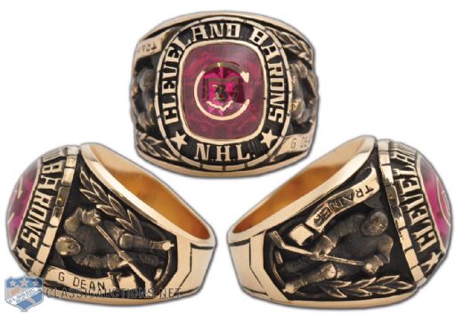 Cleveland Barons 1970s NHL Gold Team Ring
