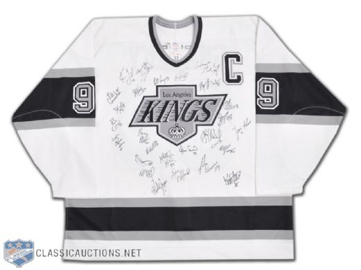 Los Angeles Kings 1995-96 Team-Signed Jersey from 96 Montreal Forum Auction, Including Gretzky, Robinson and Kurri