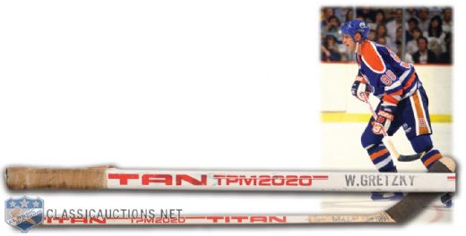 Wayne Gretzkys 1984-85 Edmonton Oilers Titan TPM 2020 Signed Game-Used Stick