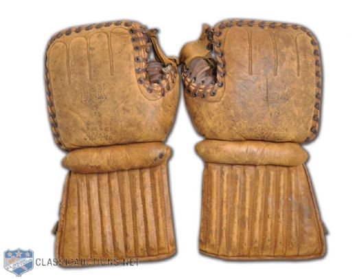 Fabulous Pair of 1940s D&R All-Pro Leather Goalie Gloves - Ambidextrous Durnan-Style Gloves