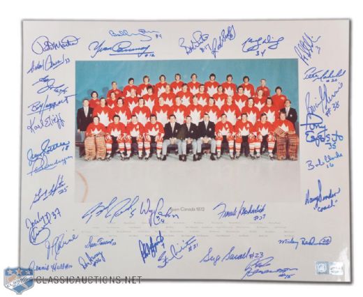 1972 Canada-Russia Series Team Canada Team-Signed Photo, Including Bobby Orr