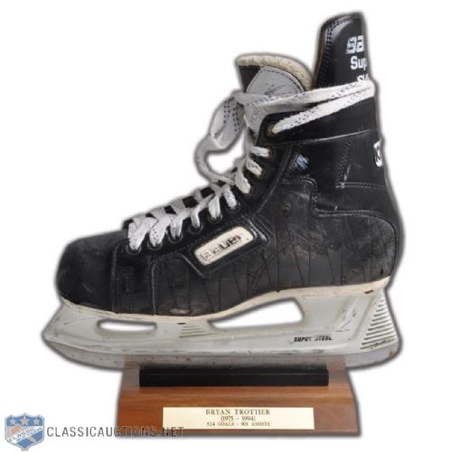 Bryan Trottiers Game-Used Skate Display