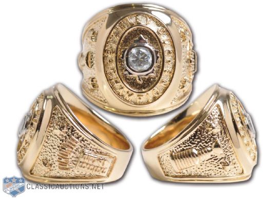 Toronto Maple Leafs 1967 Stanley Cup Championship Replica Ring
