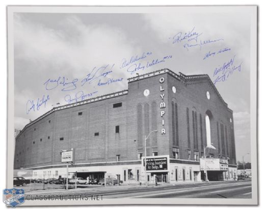 Detroit Olympia Photo Autographed by 12 Former Red Wings