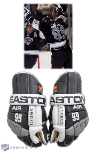 Wayne Gretzkys 1990s Los Angeles Kings Easton Game-Worn Gloves