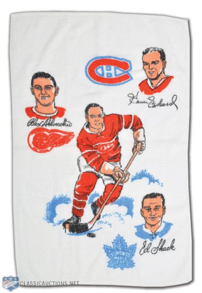 Rare 1962-63 York Peanut Butter Delvecchio, Shack & Richard Towel (27" x 18")