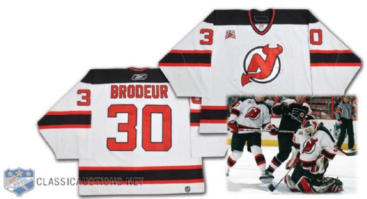Martin Brodeurs 2006-07 New Jersey Devils Record Breaking Season Game-Worn Jersey - Photo-Matched!