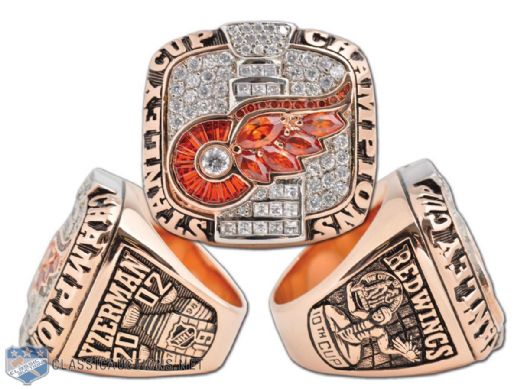 Steve Yzerman 2002 Detroit Red Wings Replica Stanley Cup Championship Ring