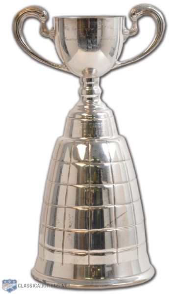 Hamilton Tiger-Cats 1999 Grey Cup Championship Trophy (12-1/2")