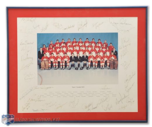 1972 Canada-Russia Series Team Canada Team-Signed Framed Photo by 38, Including Orr, Ferguson, Bergman and Martin