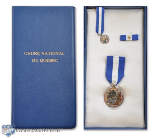 Rene Lecavaliers 1987 "Ordre National du Quebec" Knight Medal in Presentation Box