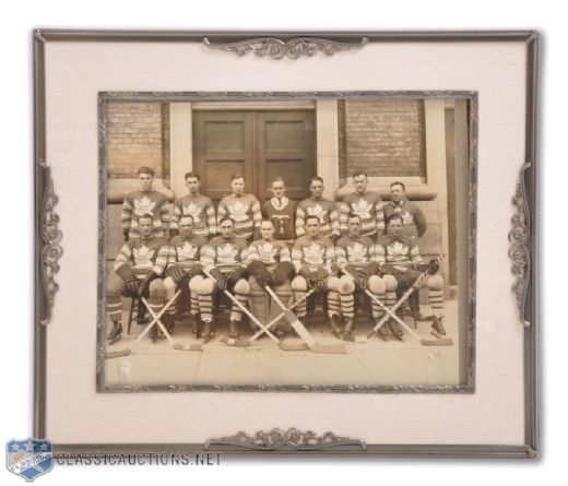 Toronto Maple Leafs 1927-28 Team Photo, Featuring Primeau, Day & Bailey (11" x 13")