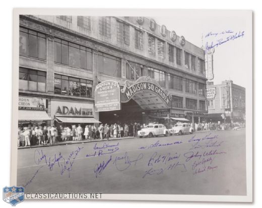Madison Square Garden Photograph Autographed by 17