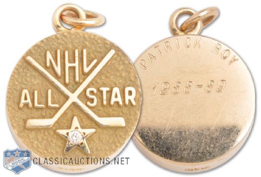 Patrick Roys 1988-89 NHL All-Star 10K Gold and Diamond Puck-Shaped Charm